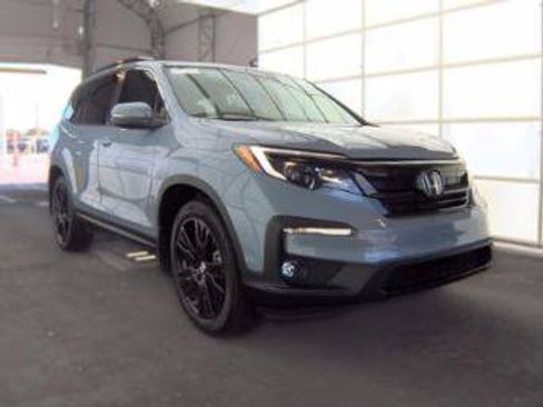 Used 2022 Honda Pilot Special Edition image 3