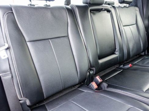 Used 2018 Ford F150 Lariat image 15