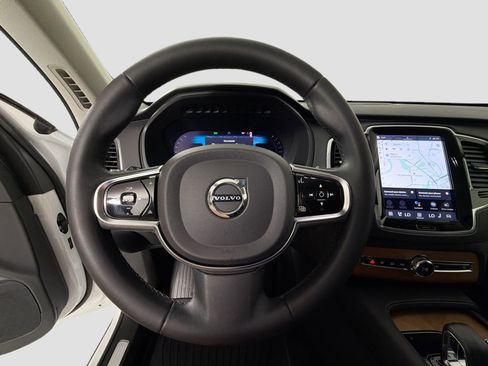 Certified 2023 Volvo XC90 B6 Plus w/ Protection Package Premier AWD/4WD image 12