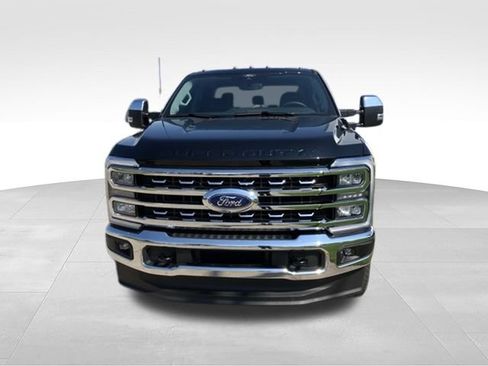 Used 2026 Ford F350 Lariat w/ Chrome Package AWD/4WD image 9