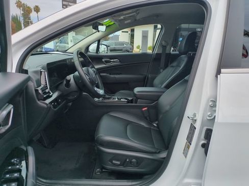 Certified 2024 Kia Sportage EX FWD image 15