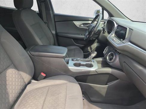 Used 2020 Chevrolet Blazer LT FWD image 27