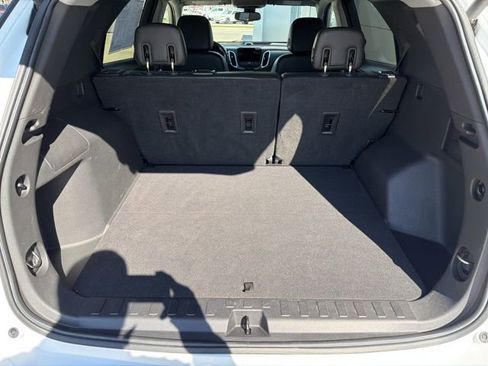 Used 2020 Chevrolet Equinox Premier image 10