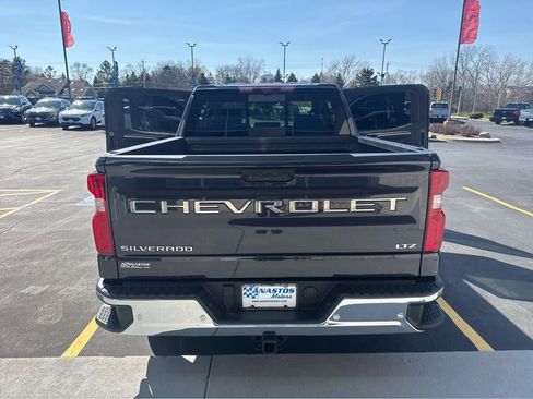 Used 2022 Chevrolet Silverado 1500 LTZ w/ Technology Package AWD/4WD image 10