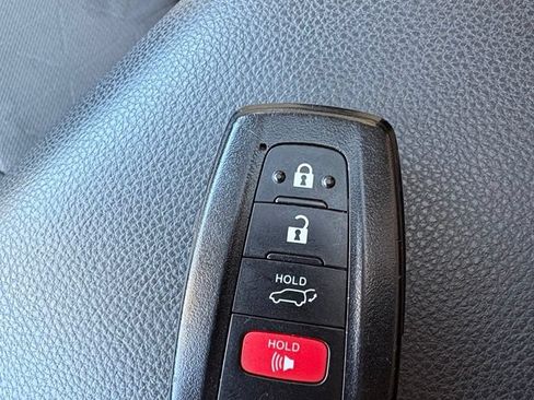 Used 2020 Toyota RAV4 XLE w/ Convenience Package AWD/4WD image 30