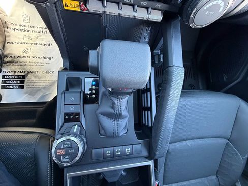 Used 2026 Toyota 4Runner TRD Off-Road Premium image 28