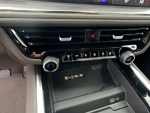 New 2026 Chevrolet Tahoe LT image 26