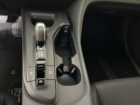 Used 2023 Toyota Crown Platinum image 14