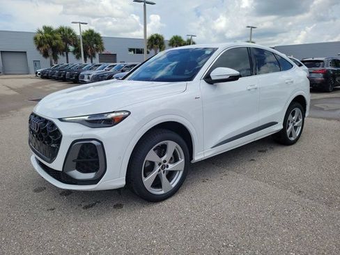 Certified 2025 Audi Q5 Premium Plus w/ Premium Plus AWD/4WD image 4