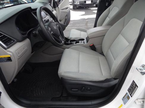 Used 2016 Hyundai Tucson SE w/ Option Group 02 image 12