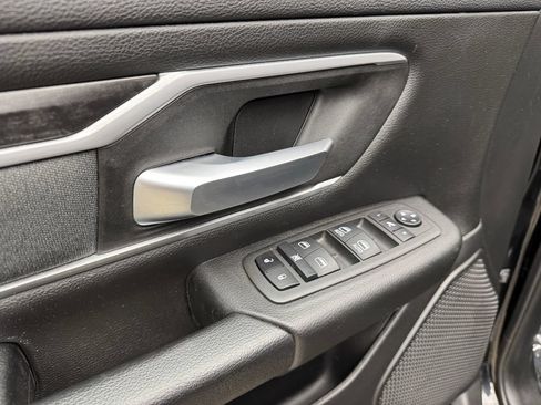 Used 2023 RAM 1500 Big Horn AWD/4WD image 9