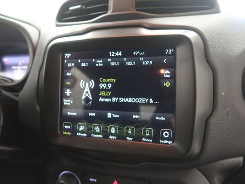 Used 2021 Jeep Renegade Latitude AWD/4WD image 15
