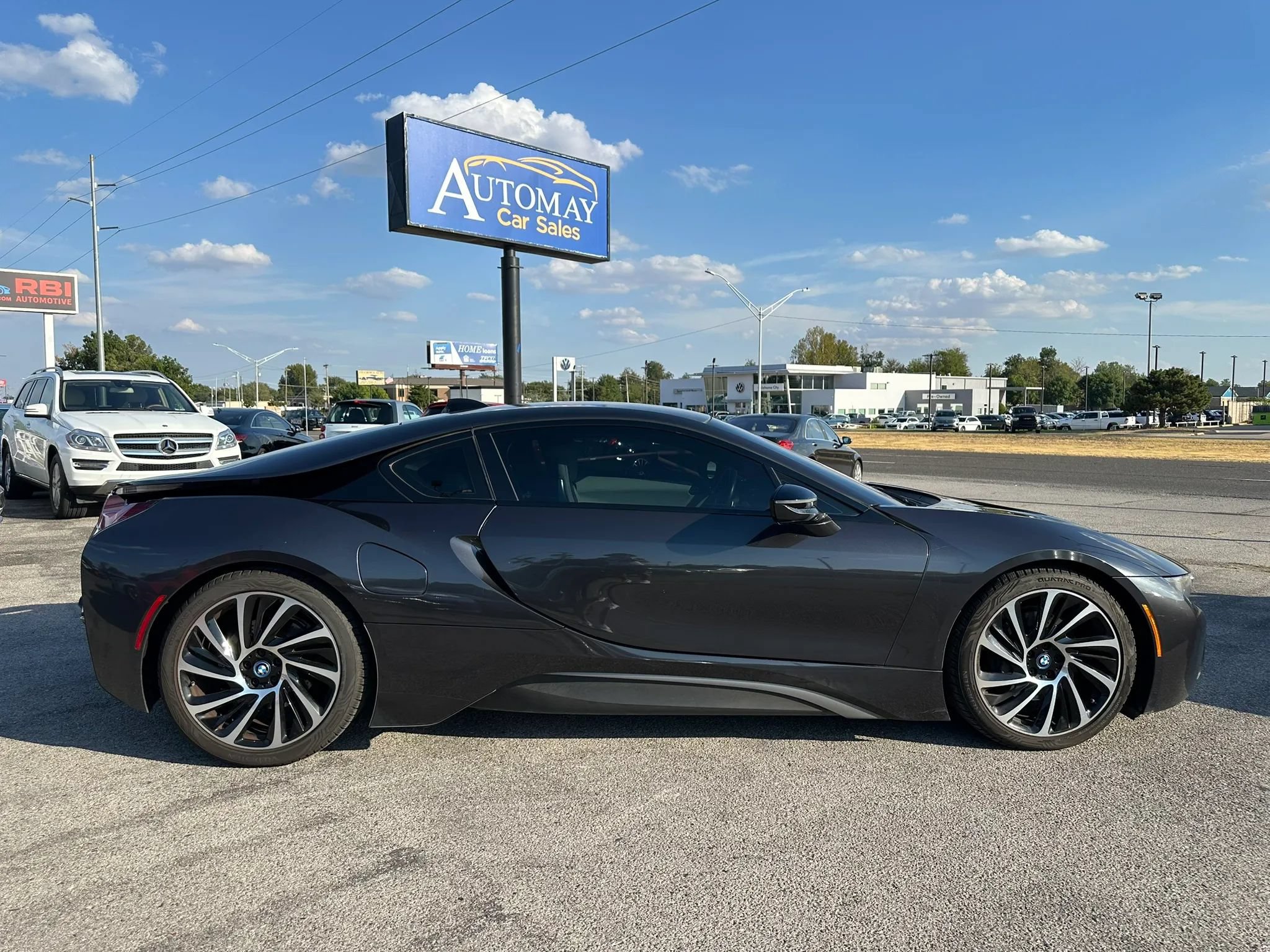 Used 2017 BMW i8 AWD/4WD image 29