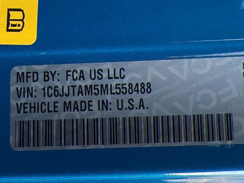 Used 2021 Jeep Gladiator Sport image 30