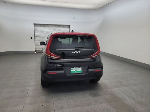 Used 2022 Kia Soul LX w/ Technology Package FWD image 6