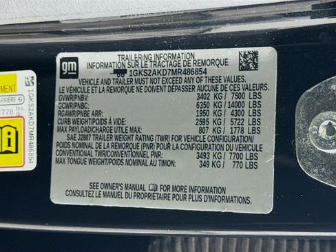 Used 2021 GMC Yukon SLE AWD/4WD image 40