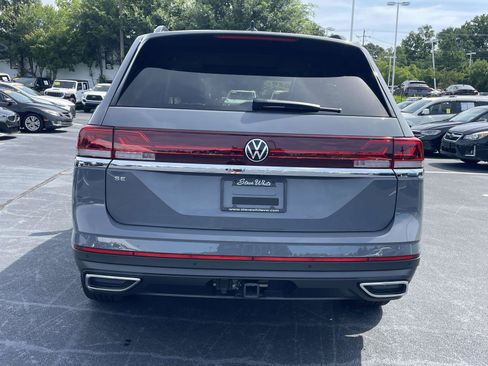 Certified 2026 Volkswagen Atlas SE w/ Panoramic Sunroof Package FWD image 6