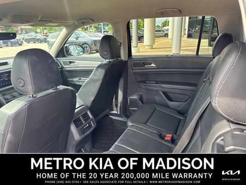 Used 2019 Volkswagen Atlas SE w/ Towing Package AWD/4WD image 28