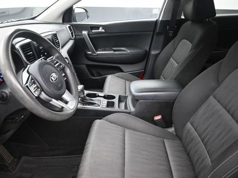 Used 2020 Kia Sportage LX AWD/4WD image 16