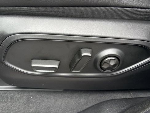 New 2025 Jeep Grand Cherokee L Altitude image 21