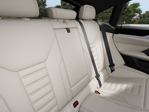 New 2026 BMW i4 M60 w/ Premium Package image 10