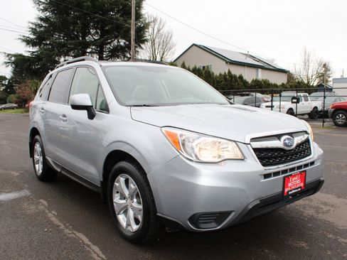 Used 2014 Subaru Forester 2.5i Premium image 7