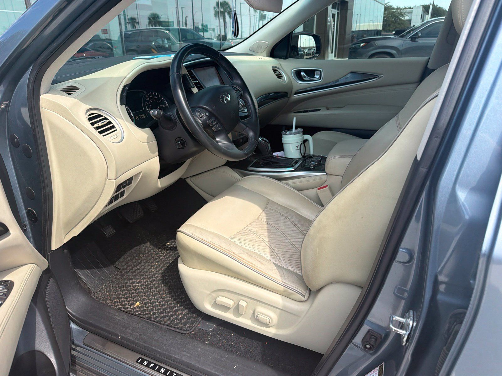 Used 2018 INFINITI QX60 FWD w/ Premium Plus Package image 10