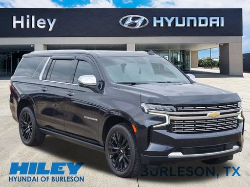 Used 2023 Chevrolet Suburban Premier w/ Premium Package AWD/4WD image 1