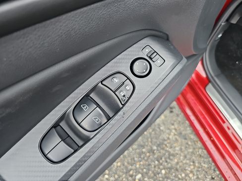 New 2026 Nissan Altima 2.5 SV FWD image 18