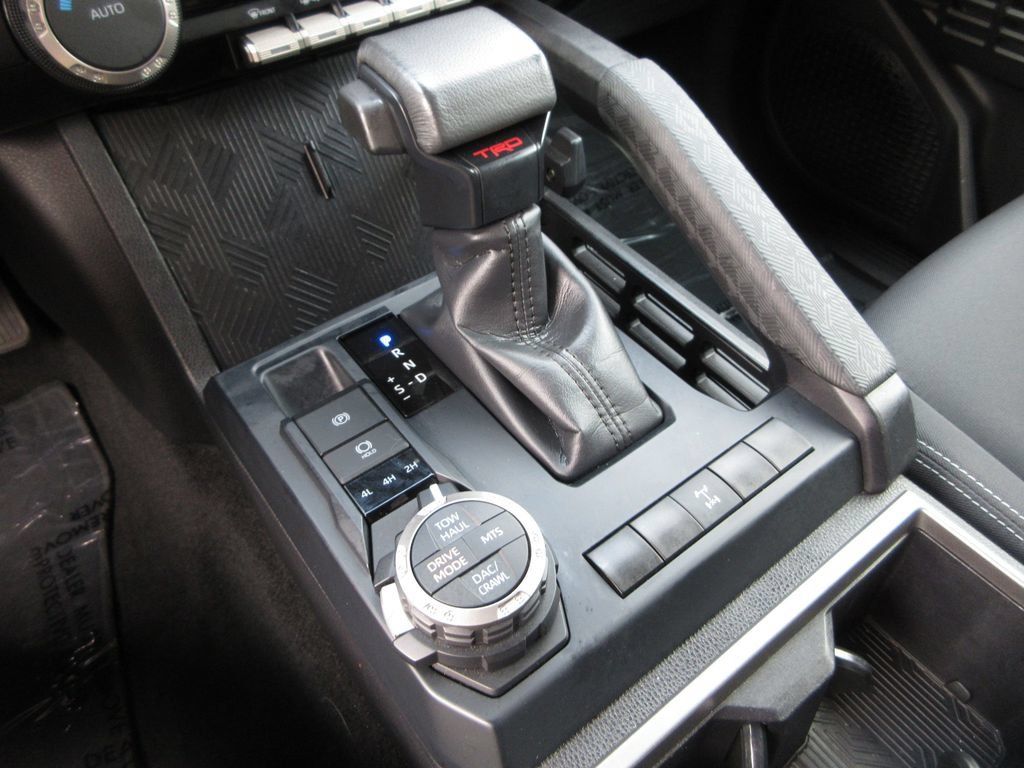 Used 2024 Toyota Tacoma TRD Off-Road AWD/4WD image 21
