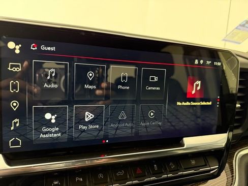 Used 2025 GMC Sierra 1500 Elevation w/ Preferred Package image 19