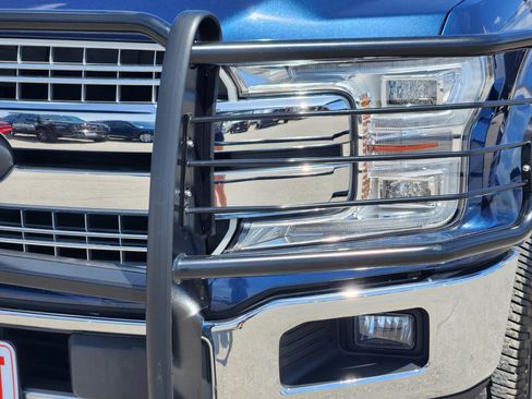 Used 2019 Ford F150 Lariat w/ Equipment Group 502A Luxury AWD/4WD image 8