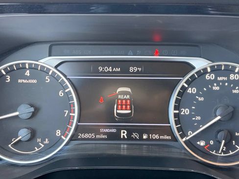 Certified 2025 Nissan Pathfinder SV FWD image 31