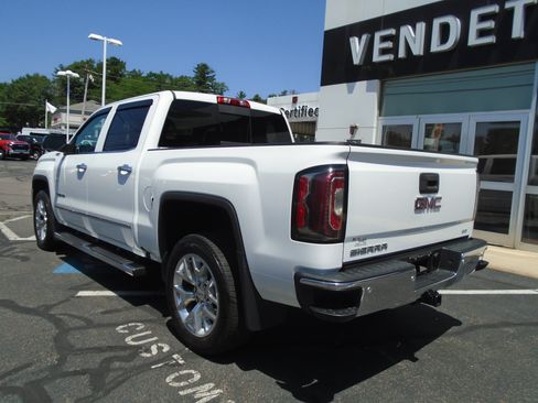 Used 2017 GMC Sierra 1500 SLT AWD/4WD image 9