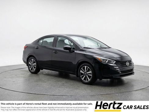 Used 2025 Nissan Versa SV image 1