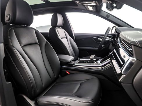 New 2026 Audi Q8 Premium Plus image 7