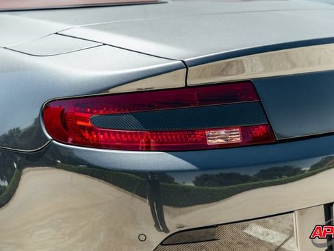 Used 2009 Aston Martin V8 Vantage Roadster RWD image 50
