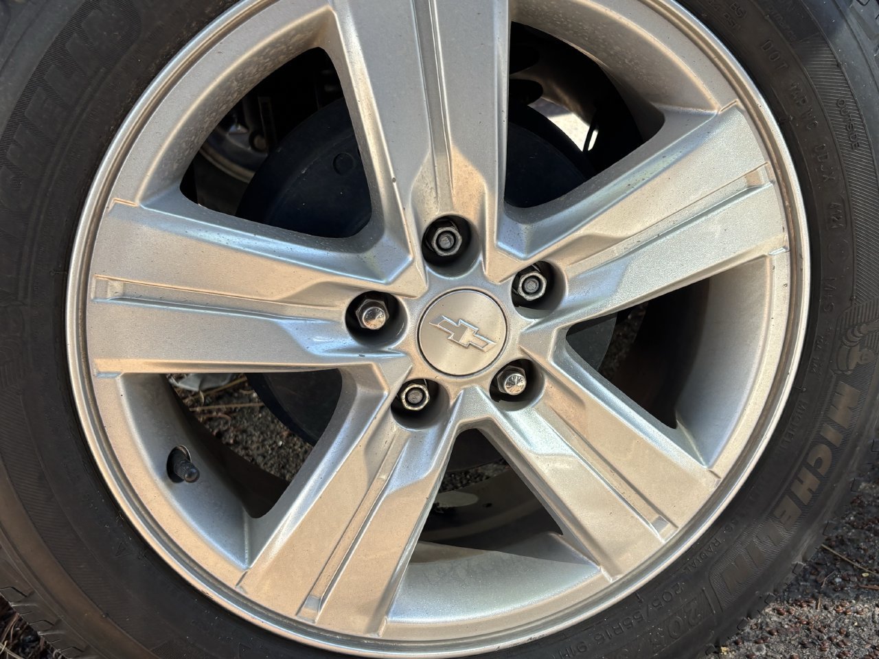Used 2020 Chevrolet Trax LT FWD image 4