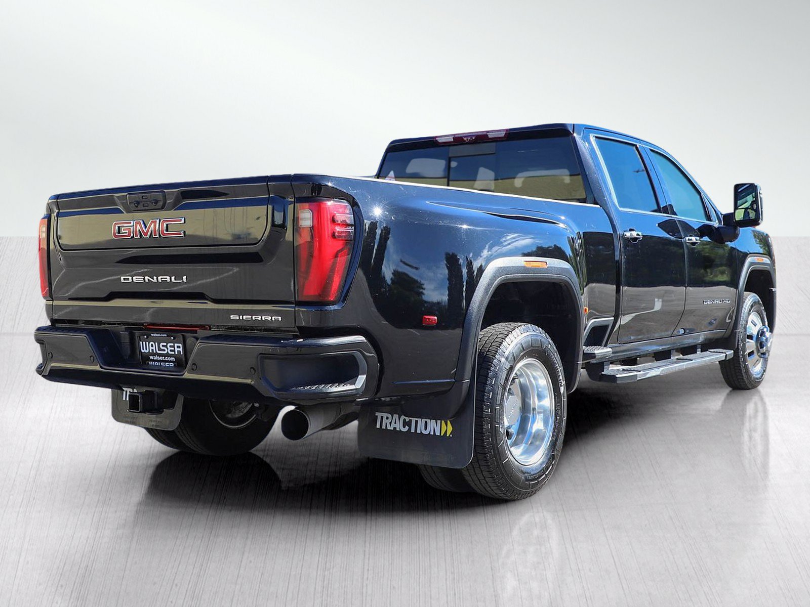Used 2024 GMC Sierra 3500 Denali w/ Denali Reserve Package AWD/4WD image 5