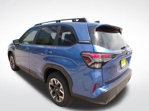New 2026 Subaru Forester Premium AWD/4WD image 3