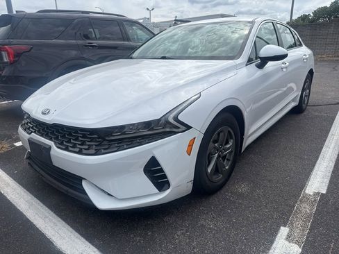 Used 2021 Kia K5 LXS image 1