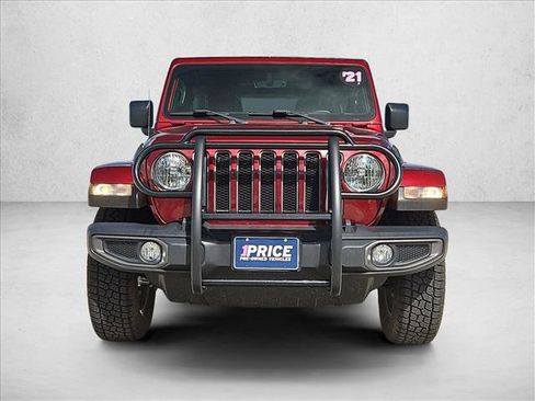 Used 2021 Jeep Wrangler Unlimited Sport AWD/4WD image 2