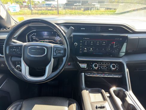 Used 2024 GMC Sierra 3500 Denali w/ Denali Reserve Package AWD/4WD image 16