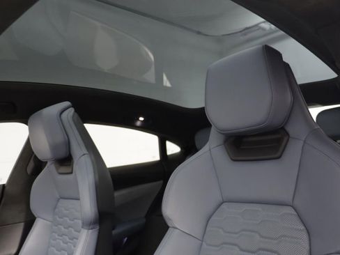 Used 2024 Audi e-tron GT Prestige AWD/4WD image 14