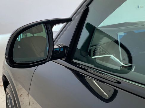 New 2026 BMW X5 M60i image 23