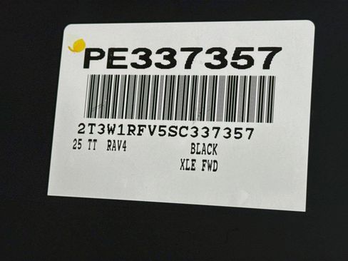 Certified 2025 Toyota RAV4 XLE FWD image 45