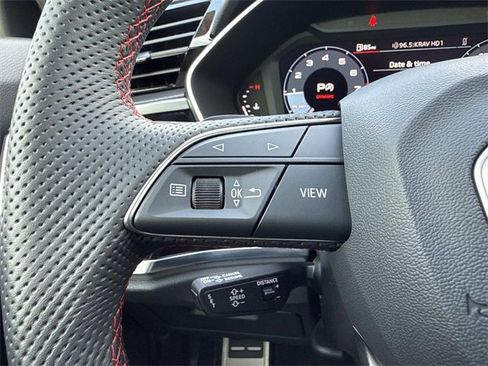 Certified 2025 Audi Q3 2.0T Premium Plus w/ Premium Plus Package image 17