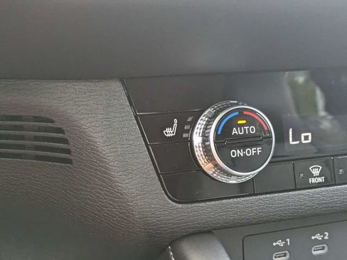 New 2026 Mitsubishi Outlander SE FWD image 29