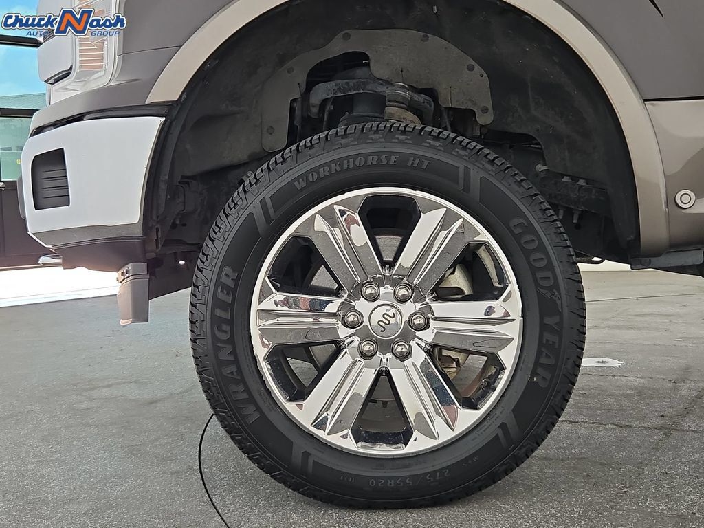 Used 2018 Ford F150 King Ranch w/ Equipment Group 601A Luxury AWD/4WD image 38