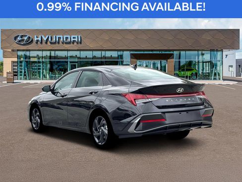 New 2026 Hyundai Elantra SEL Sport image 5